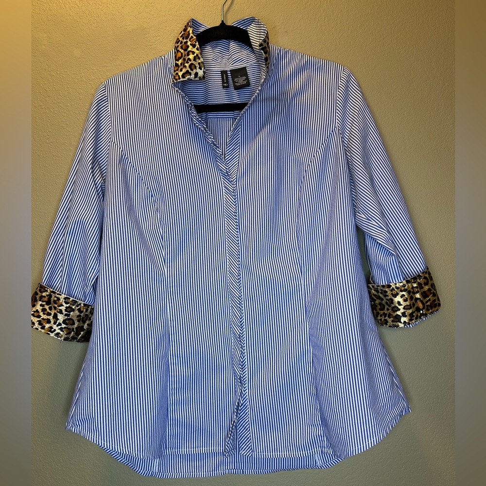 New Directions Blue and White Striped Button Up Shirt with Leopard Print Detai